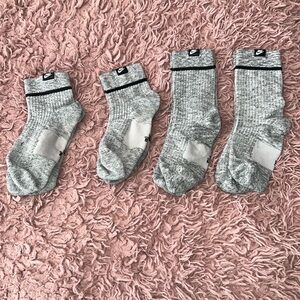8 pairs of kids nike socks